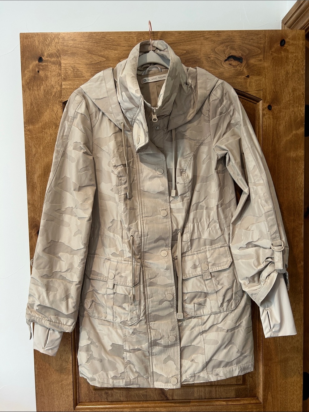 blanc noir Beige Camo Utility Jacket with Hood